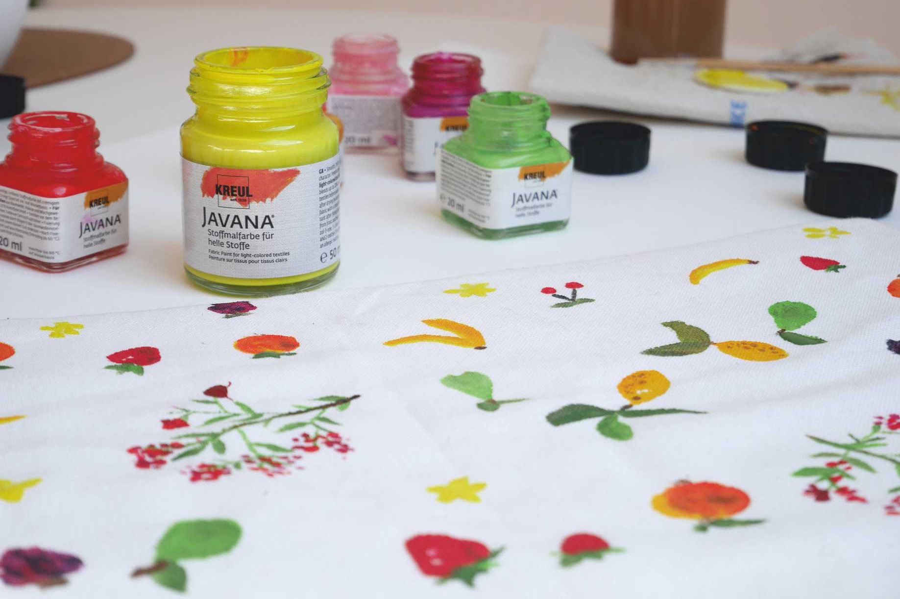 Farba na svetlý textil JAVANA KREUL 50 ml – Obrázok 2